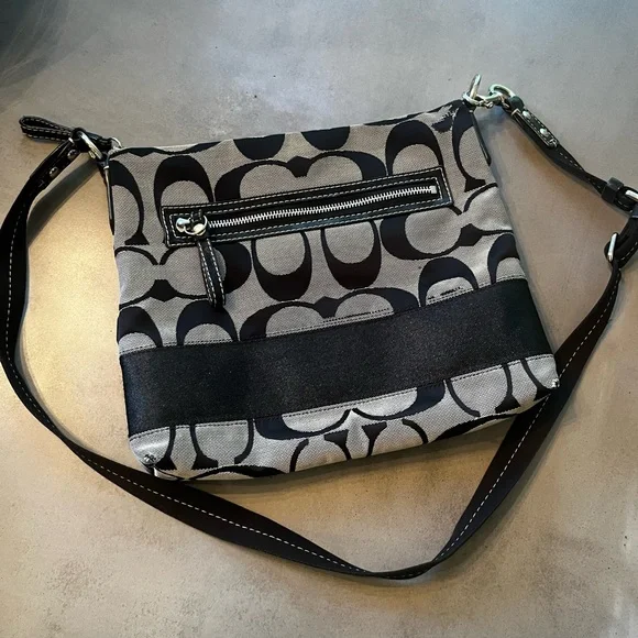 Coach Black and Gray Women's Bag - Picture 2 of 3